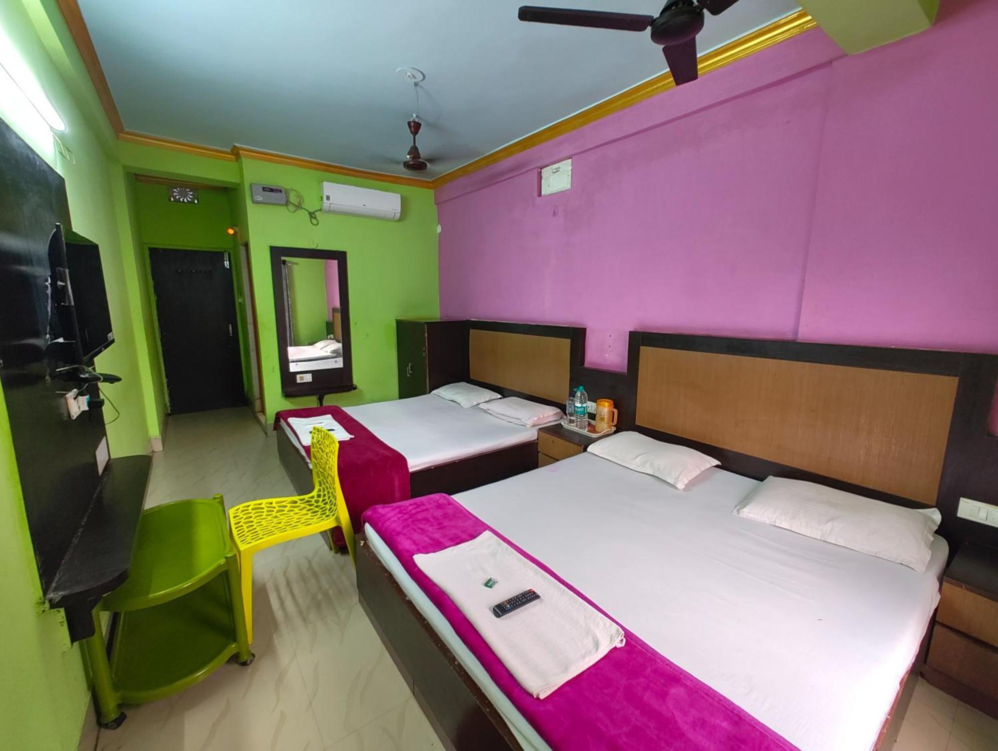 Goroomgo Samrat Palace Puri Near Sea Beach With Parking Facilities - Restaurant Available - Couple Friendly 外观 照片